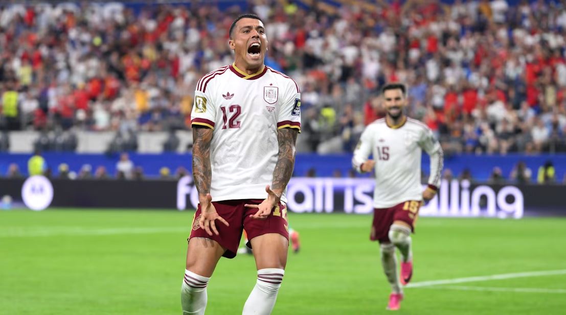 Spain Reaches World Cup Final After Dominating France 2-0